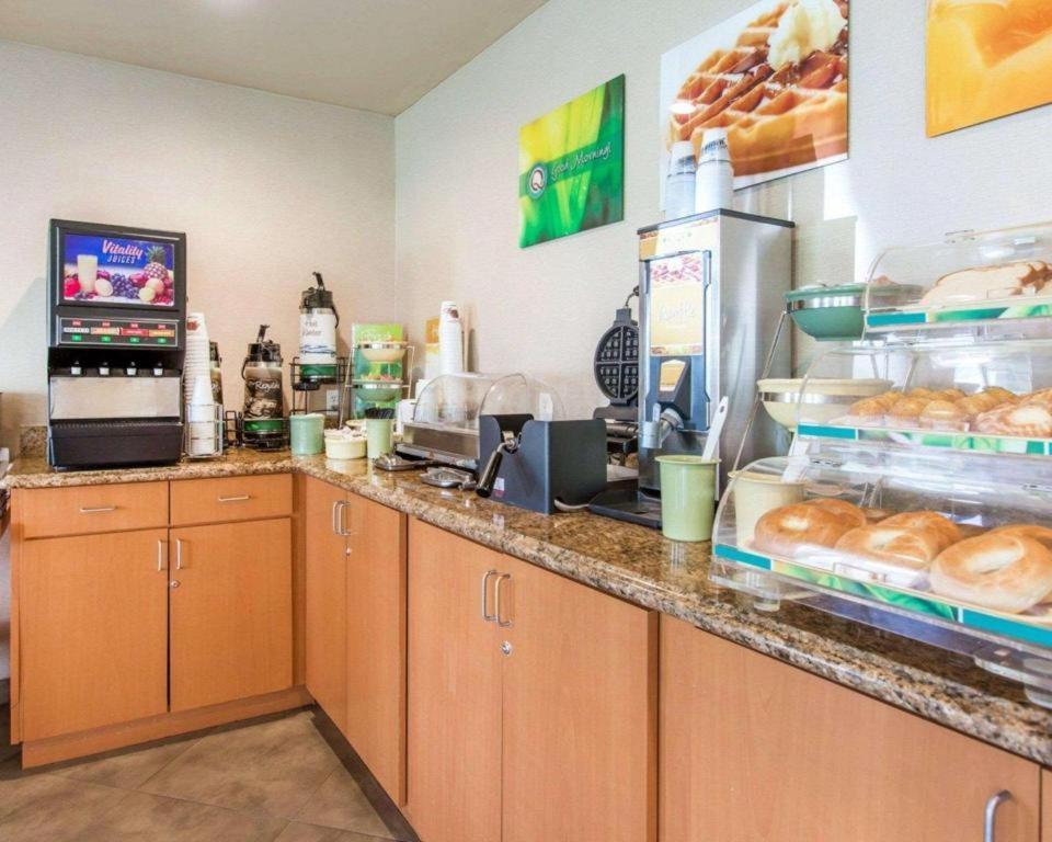 Quality Inn San Bernardino Eksteriør billede