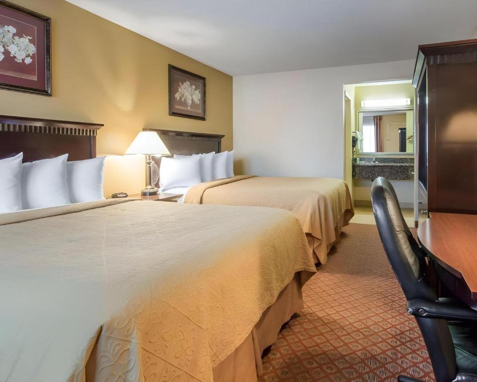 Quality Inn San Bernardino Eksteriør billede